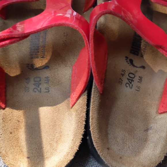 Red Patent Birkenstock sandals - Picture 2 of 5